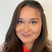 Lisset Lopez's Instagram, Twitter & Facebook