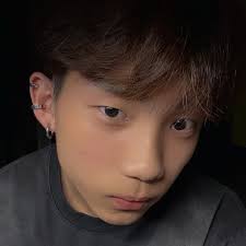 今年第六場校園演唱會謝謝成功高中謝謝在的每個你🫶🏻🍈 明天南北貳路跳起來見😗