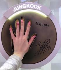 Maybe you would like to learn more about one of these? 15 Tempat Di Korea Selatan Yang Wajib Dikunjungi Army Fans Bts Bukareview