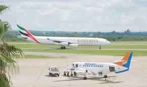 Board of arrival and departure kenneth kaunda international lusaka airport online lun flkk lusaka, zambia. Emirates And Proflight Zambia Aircraft At Kenneth Kaunda International Airport Lusaka Mr Victoriafalls24