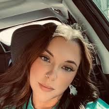 Who can recommend a DJ for a wedding