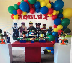 Roblox Birthday Party Game Ideas Pin By Viviana Andujar On Roblox Birthday Party Birthday Decorations Kids Robot Birthday Party Tiana Birthday Party