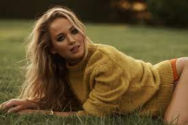 Jennifer Lawrence: “I Didn't Have a Life. I Thought I Should Go Get One” |  Vanity Fair