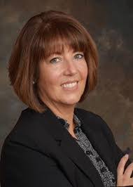 Stacey Benoit's Instagram, Twitter & Facebook