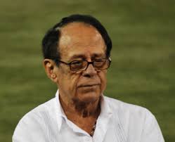 File:Luis Aparicio 2012.jpg