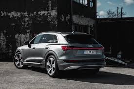 Together with the rich bass, the brilliant reproduction means high and low tones can be experienced in their full intensity. Ny Pris Pa Audi E Tron Audi Horsholm