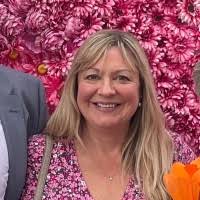 Carolyn Bowes Email & Phone Number