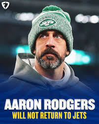 🚨 𝗕𝗥𝗘𝗔𝗞𝗜𝗡𝗚 𝗡𝗘𝗪𝗦 🚨 Aaron Rodgers has been informed the Jets  are moving