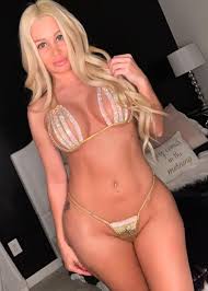 Sarah Oliver - Free nude pics, galleries & more at Babepedia