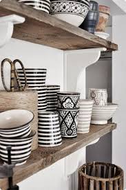 Black And White Farmhouse Kitchen Ideas 34 Stuning Sweet Black And White Decor Color Ideas Black Kitchen Decor Black White Kitchen Decor Farmhouse Kitchen Decor