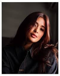 Margaret Sarmiento's Instagram, Twitter & Facebook