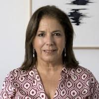 200+ perfiles de «Annie To»