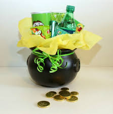 Celebrate the spirit of st patricks day with these creative projects. St Patrick S Day Gift Basket Ideas Thriftyfun