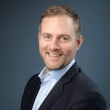 Ian Sheehy's Instagram, Twitter & Facebook