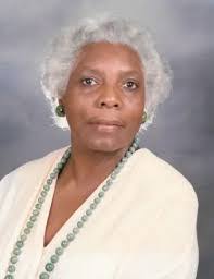 Lee Hooks's Instagram, Twitter & Facebook