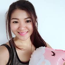 Alexis Lim (@ColourRabbit)