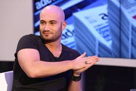 Celebrul americanu' din la bloc este sofer partener uber. Video Mihai Bendeac È™i Familia Sa InfectaÈ›i Cu Coronavirus DupÄƒ Ce Au Participat La Inmormantarea Bunicului SÄƒu Ziarul Profit