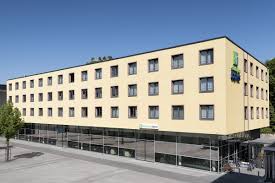 Other amenities include a meeting room, dry cleaning, and. Willkommen Holiday Inn Express Singen