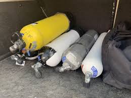A mini scuba tank is a lightweight and portable version of a regular scuba tank. How To Correctly Transport A Scuba Tank Scuba Diver Magazine