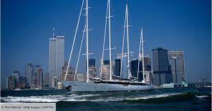 Bienvenue sur ma page officielle. Phocea L Ancien Yacht De Bernard Tapie Victime D Un Incendie Capital Fr
