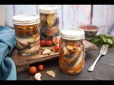 طريقة عمل السردين المعلب بالزيت و بالصلصة و التقليدي مطبخ اسيا ج1 Youtube Food Seafood Pickles