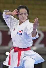 そんな清水希容選手の 父親や母親の名前や顔画像 などがあるか調べてみました。 また、清水希容選手にはお兄さんもいらっしゃって空手経験者のようです。 清水希容選手ですがここまでお綺麗なので彼氏や結婚などはどんな感じなのでしょうか？ T1 Em37iktaewm