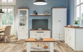 Ein wohnzimmer in weiß einzurichten, ist in den letzten jahren angesagt wie nie zuvor. Trebela Wohnzimmer Set Wohnzimmer Set 4 Teilig Trebela Landhausstil Weiss Set Komplett Mobel In Elegantem Und Exklusivem Design Der Landhausstil Dieser Serie Verspricht Eine Gemutliche Wolfuhlatmosphare Fur Ihr Zuhause Online Kaufen Otto
