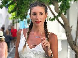 Η νικόλ παναγιώτου φίλη της βάσως και της αθηνάς οικονομάκου ανέβασε μία από τις πιο όμορφες φωτογραφίες του ζευγαριού. Mas To Fylage H Oikonomakoy Pantreythke Treis Fores Kai To Paradexthke Neolaia Gr