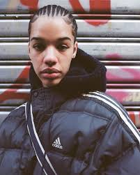 Go see with @mayadjn 🐰