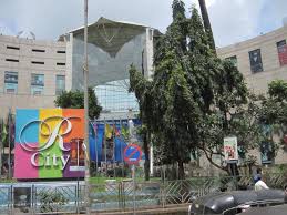 R City Mall Wikipedia Superb mall, you can shop, play, eat and watch movies in enormous varities. r city mall wikipedia