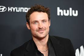 Hazel Thorne's Instagram, Twitter & Facebook