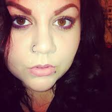 ANNA BiANCA CLARK (@B0NKA)