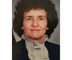 Nina Rainey's Instagram, Twitter & Facebook