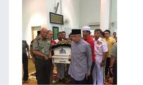 Panglima angkatan tentera, jeneral tan sri affendi buang berkata, dmz yang beroperasi di ruangan parkir hospital berkenaan telah siap sepenuhnya pada 8 julai. 50 Pesakit Covid 19 Di Hospital Angkatan Tentera Tuanku Mizan
