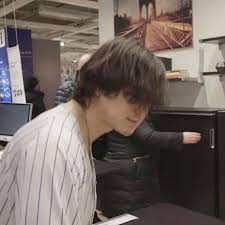 I legit discovered i'm attracted to a lot of new things because of this man. Joji Pictures Long Hair Wattpad