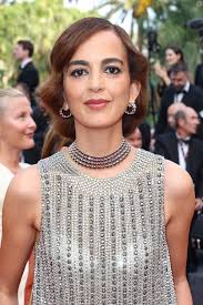 Erome vianey frias that is the ideal isolated spot for a