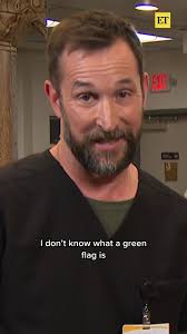 Noah Wyle's green flag? Letting his wife Sara shine for him at the Emmys. ❤️