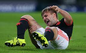 Luke shaw has a nasty scar on his calf from the horror injurycredit: Psv Eindhoven S Hector Moreno Should Have Seen Red For Horrendous Challenge On Manchester United S Luke Shaw The Bolton News