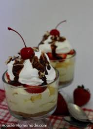 Banana Split Dessert Banana Split Dessert Quick Desserts Summer Fruit Recipes