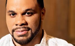 Michael Bethany Releases New Sophomore Single “God With Us”