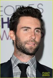 Adam levine…and a beard barbe sans moustache, barbu et moustache 13 beard styles in 2016 for men best beards, mustache & goatee styles 2015 better with a beard: Adam Levine Adam Levine Shirtless Adam Levine Adam Levine Beard