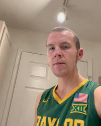 Beer Review-Golden Road Guava Cart-It clearly has guava and passion fruit  flavor at 5% ABV, but might be a tad strong. Passionfruit is usually a more  subtle flavor & it overwhelmed the backbone of the ...