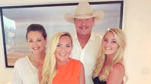 11 Photos Of Alan Jackson S Daughters Mattie Ali Dani Classic Country Music