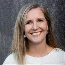 Ellen Janis's Instagram, Twitter & Facebook