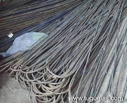 Besi beton juga banyak disebut sebagai tulang beton karena memang fungsinya yang menyerupai tulang dalam sebuah konstruksi beton. Harga Besi Beton Per Kg September 2016 Ini Huruf U