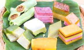 Ada banyak sekali jenis makanan tradisional di indonesia, dan kami bahas 40 menu dari berbagai daerahnya. 5 Makanan Khas Pinrang Yang Wajib Anda Coba Celebes