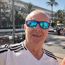 Can the DJI mic 2 connect to iPhones?