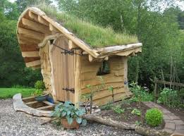Habitat et jardin.com est ravi de vous accueillir sur son site. Top 10 Des Abris Et Cabanes De Jardin Les Plus Etonnants Blog Conseil Abri Jardin Garage Carport Bons Plans