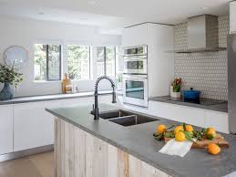 Located in canberra act, mitchell bink concrete design specialises in gfrc concrete kitchen benchtops, bathroom vanities and basins, outdoor kitchens and more. Caesarstone Cost Price Stone Bencthop Countertop Silestone Granite