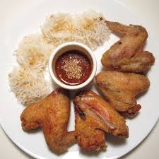 Thai Fried Chicken Wings With Fish Sauce And Rice Vermicilli By Bettylilbetty Bettylilbettyshomemade Fried Chicken Wings Homemade Recipes Chicken Wings